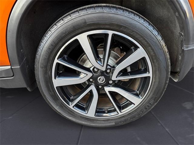 used 2019 Nissan Rogue car, priced at $19,250