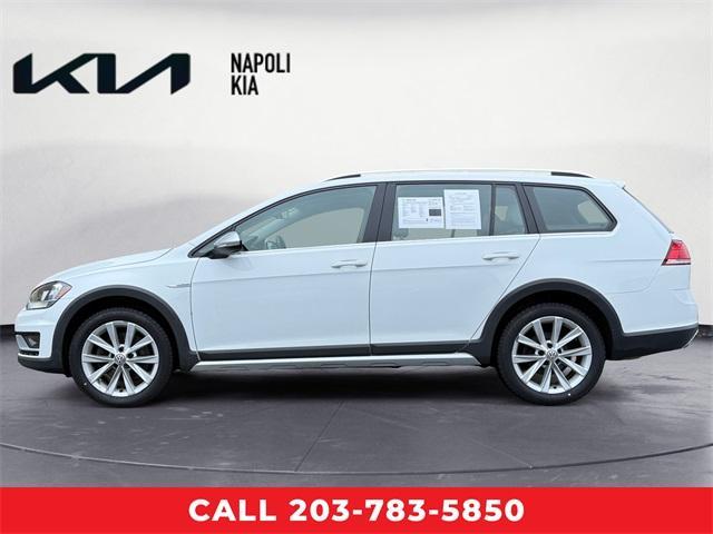 used 2018 Volkswagen Golf Alltrack car, priced at $17,987