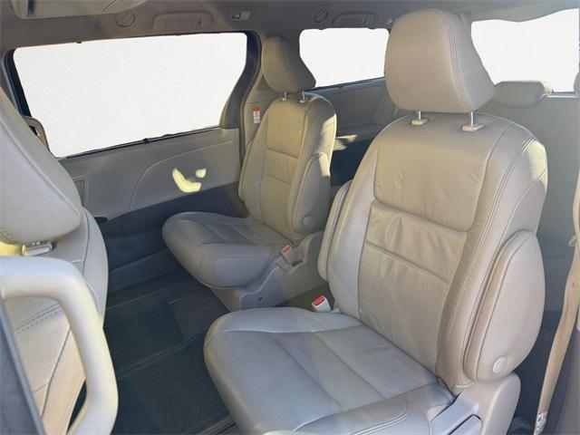 used 2018 Toyota Sienna car, priced at $27,986