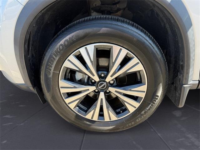 used 2023 Nissan Rogue car, priced at $24,996