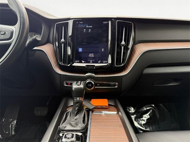 used 2021 Volvo XC60 car, priced at $32,665