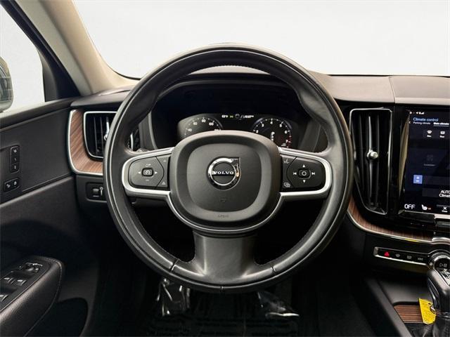 used 2021 Volvo XC60 car, priced at $32,665
