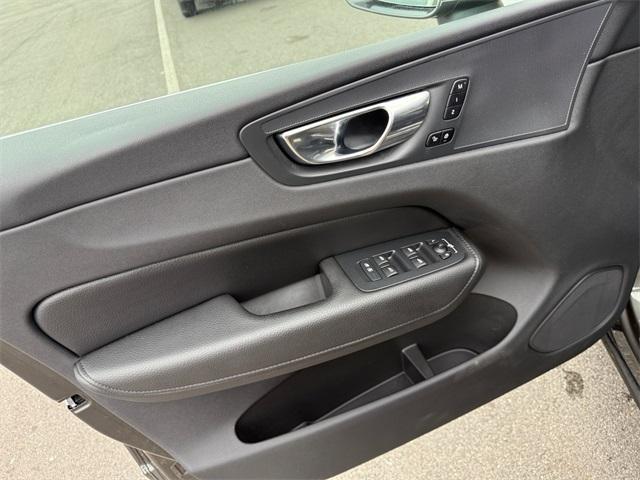 used 2021 Volvo XC60 car, priced at $32,665