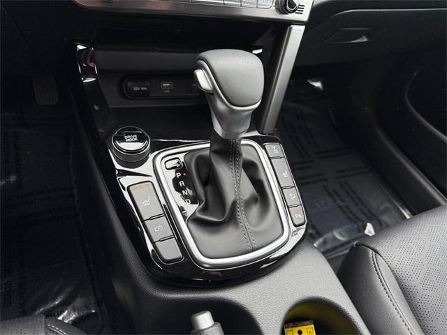 used 2025 Kia Seltos car, priced at $28,700