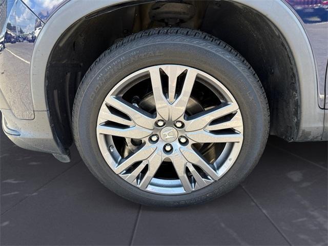 used 2022 Honda Pilot car, priced at $31,874
