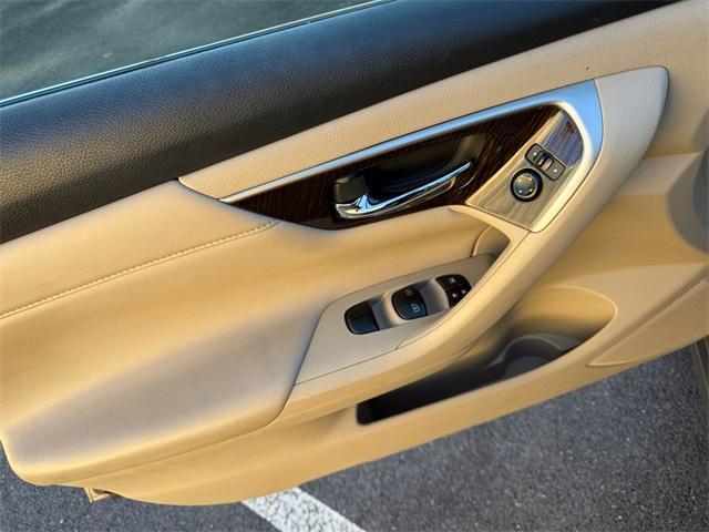used 2014 Nissan Altima car, priced at $12,500