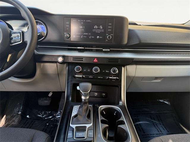 used 2023 Kia Carnival car, priced at $30,998