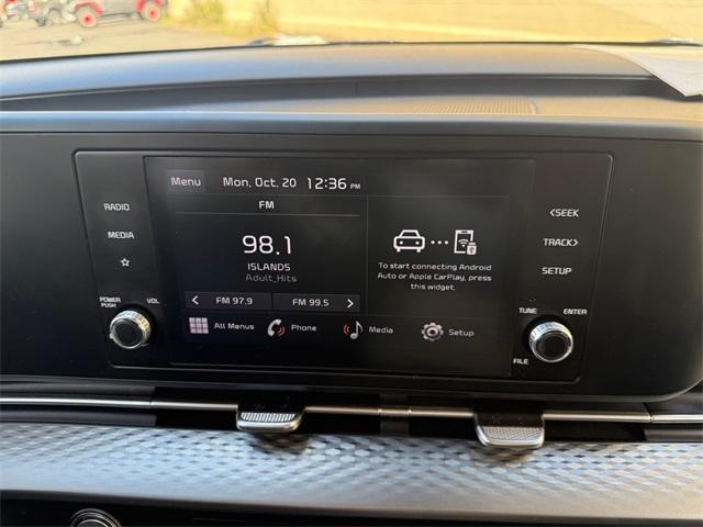 used 2023 Kia Carnival car, priced at $30,998