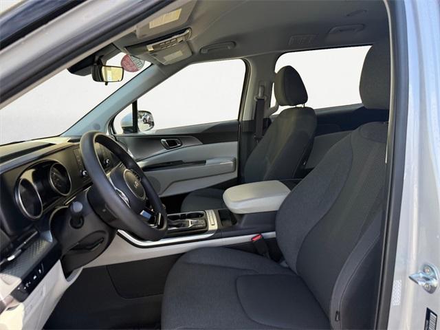 used 2023 Kia Carnival car, priced at $30,998