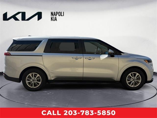 used 2023 Kia Carnival car, priced at $30,998