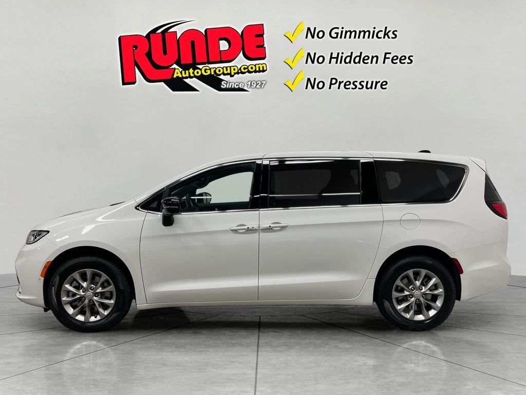 new 2026 Chrysler Pacifica car, priced at $52,410