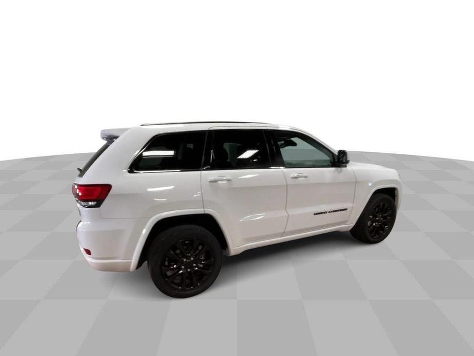 used 2021 Jeep Grand Cherokee car, priced at $29,592