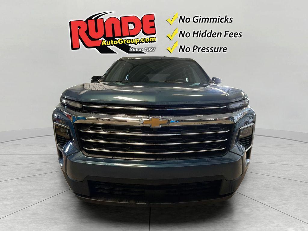 new 2026 Chevrolet Traverse car, priced at $41,695