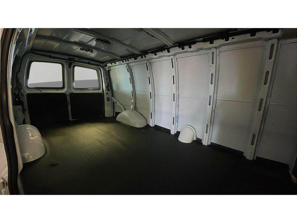 new 2025 GMC Savana 3500 car, priced at $52,295