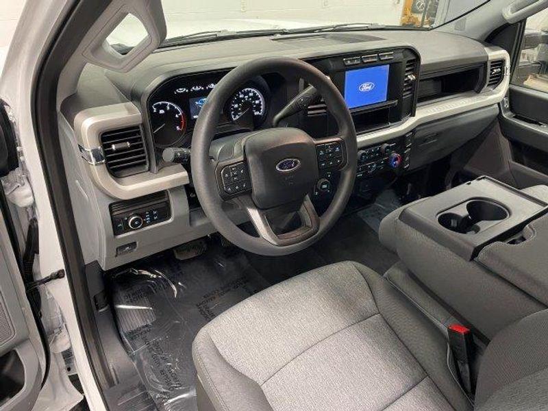 new 2024 Ford F-250 car, priced at $72,695