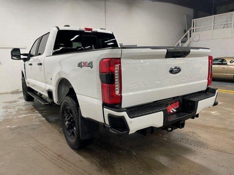 new 2024 Ford F-250 car, priced at $72,695