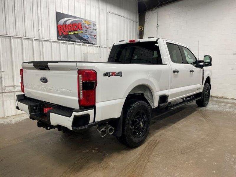 new 2024 Ford F-250 car, priced at $72,695