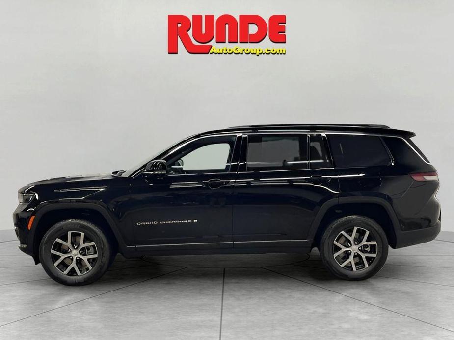 new 2024 Jeep Grand Cherokee L car, priced at $52,290