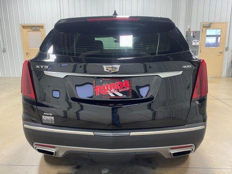 used 2021 Cadillac XT5 car, priced at $29,671