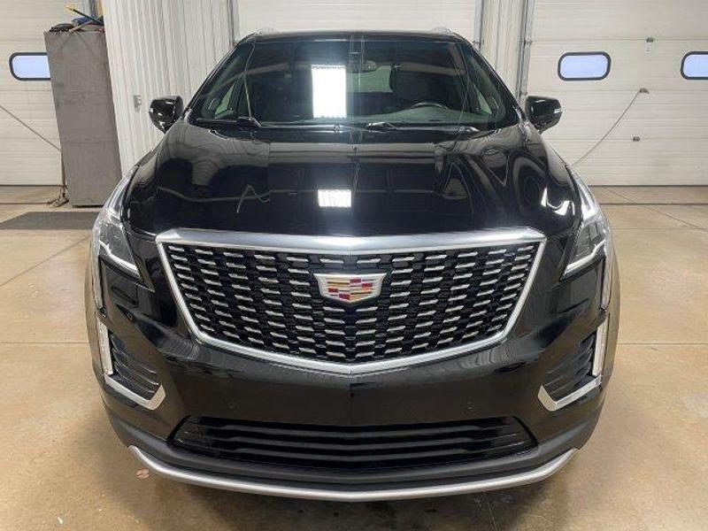 used 2021 Cadillac XT5 car, priced at $29,671