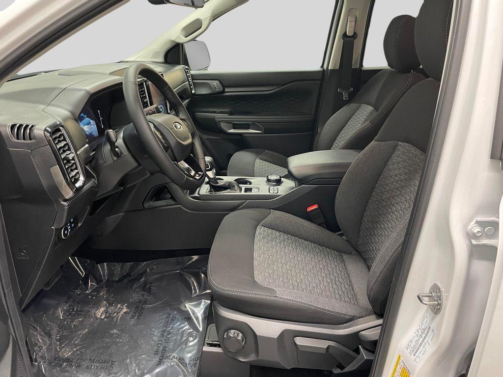 new 2025 Ford Ranger car, priced at $39,235