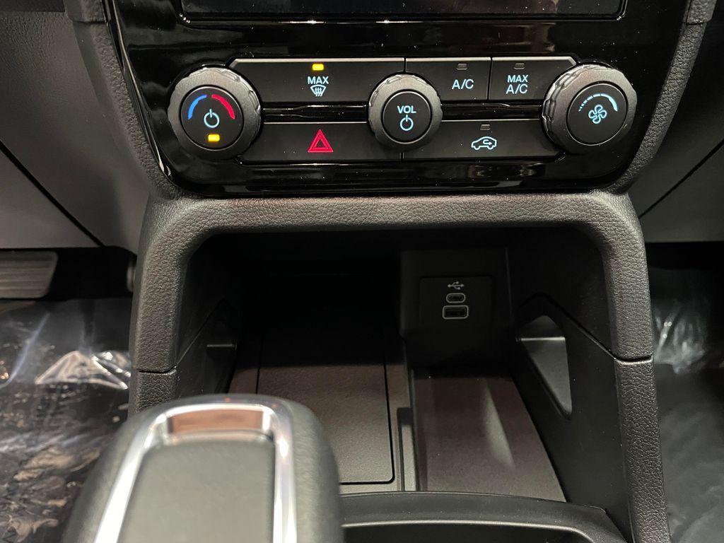 new 2025 Ford Ranger car, priced at $39,235