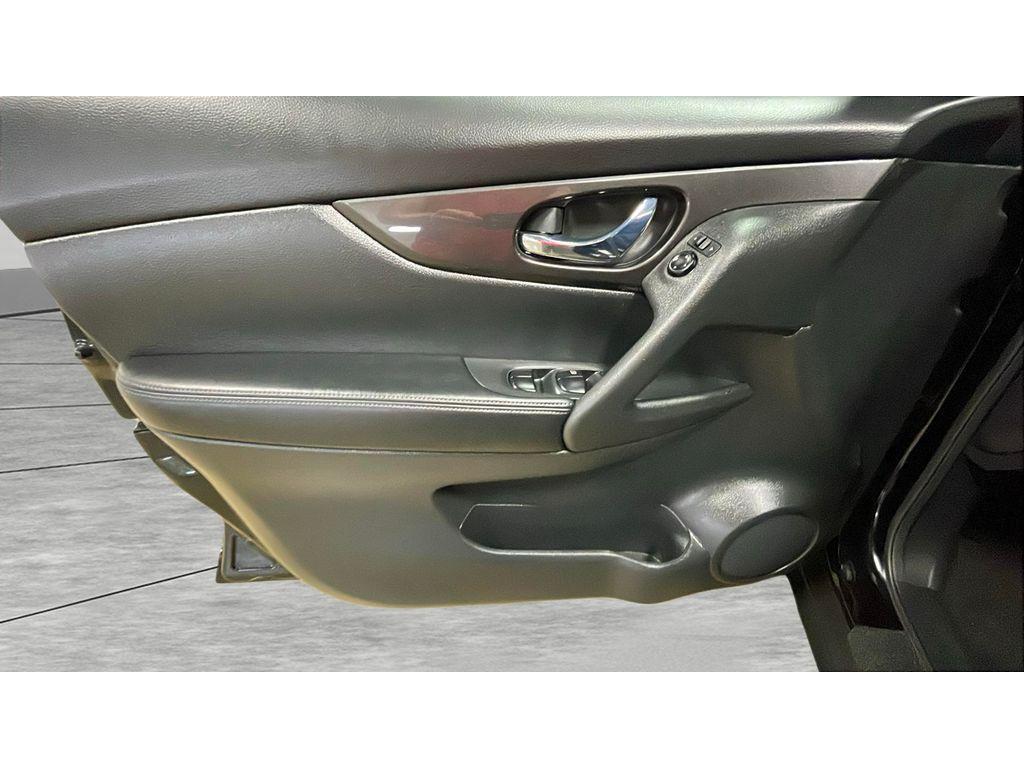 used 2020 Nissan Rogue car, priced at $19,542