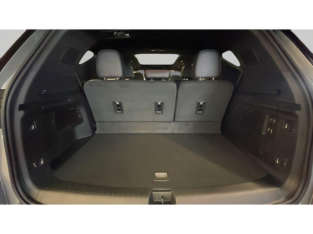 new 2026 Chevrolet Traverse car, priced at $60,220