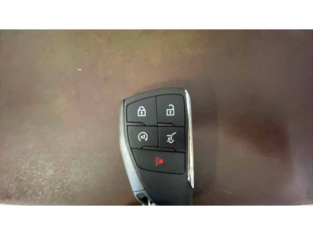 new 2026 Chevrolet Traverse car, priced at $60,220