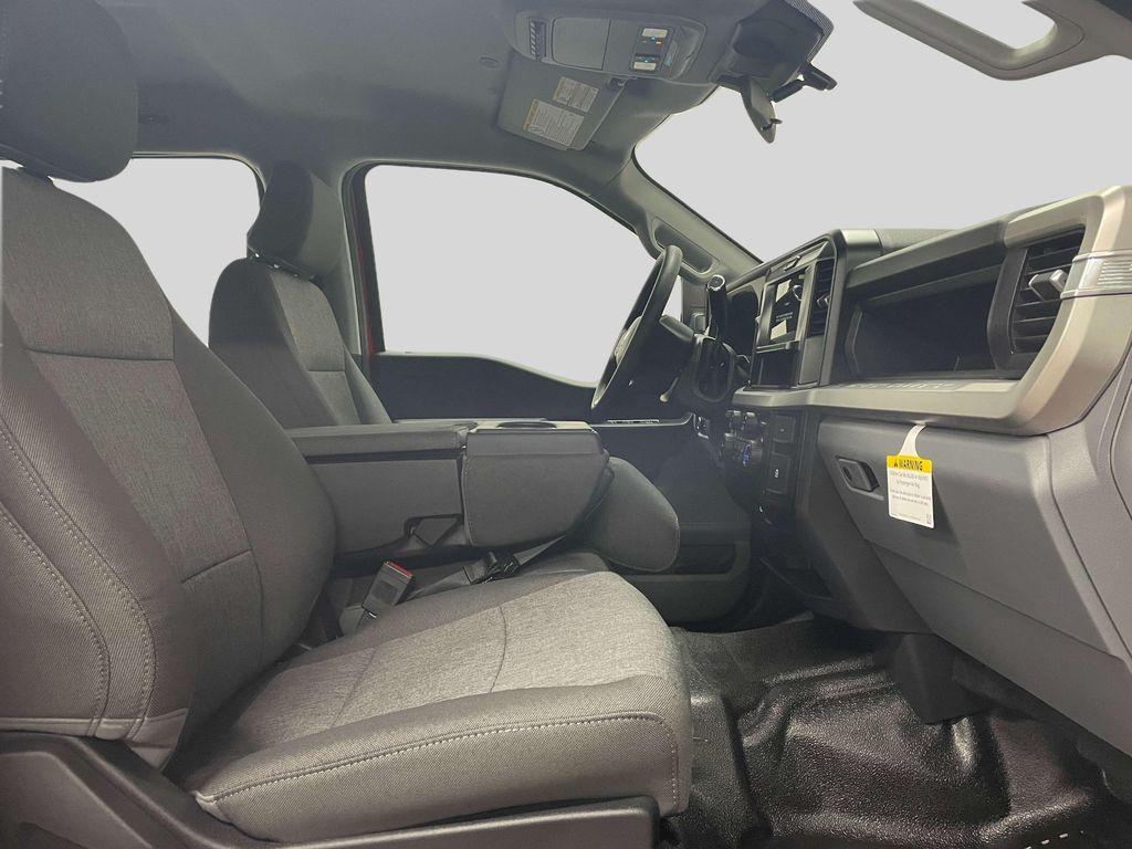 new 2025 Ford F-250 car, priced at $54,960