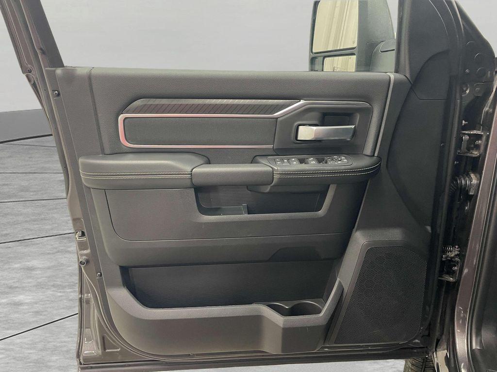 new 2025 Ram 2500 car, priced at $82,575