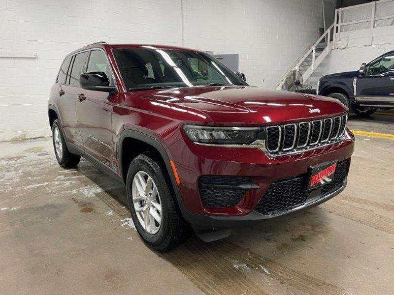 new 2025 Jeep Grand Cherokee car, priced at $43,470