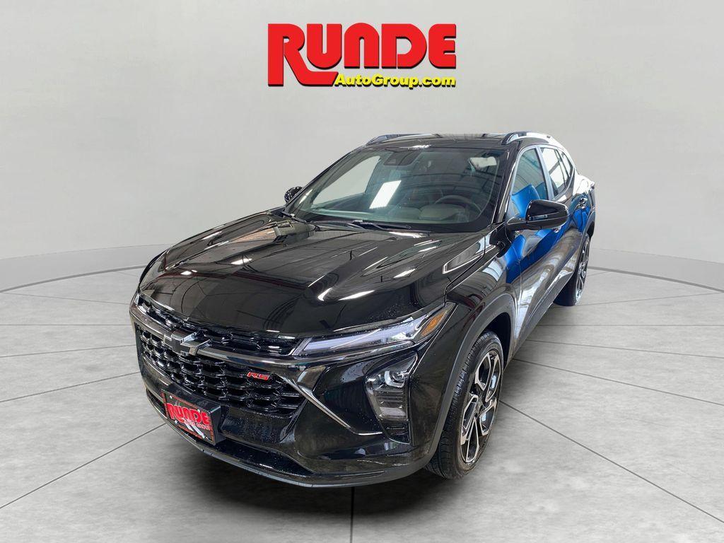 new 2025 Chevrolet Trax car, priced at $27,350