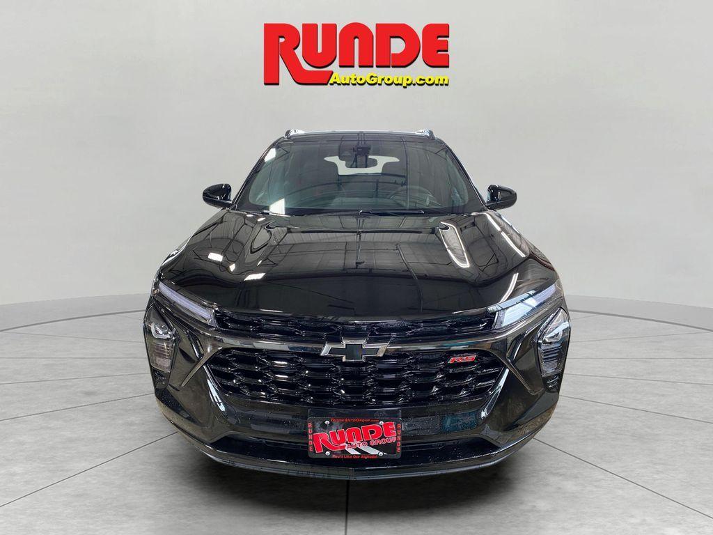 new 2025 Chevrolet Trax car, priced at $27,350