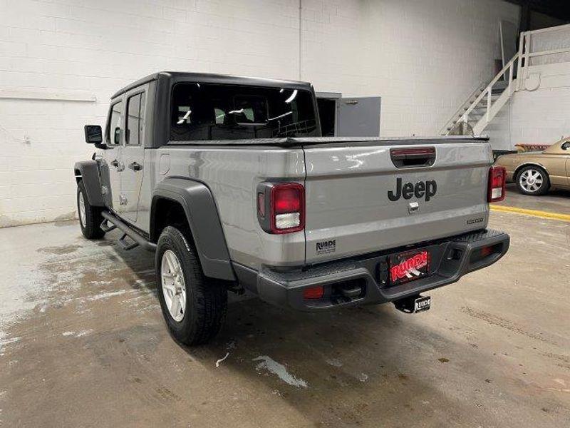 used 2020 Jeep Gladiator car, priced at $31,940