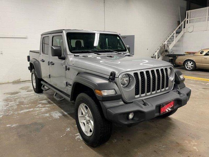 used 2020 Jeep Gladiator car, priced at $31,940