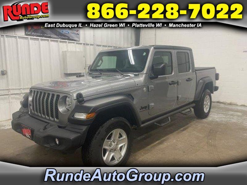 used 2020 Jeep Gladiator car, priced at $31,940