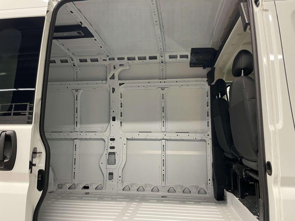 new 2025 Ram ProMaster 3500 car, priced at $54,276
