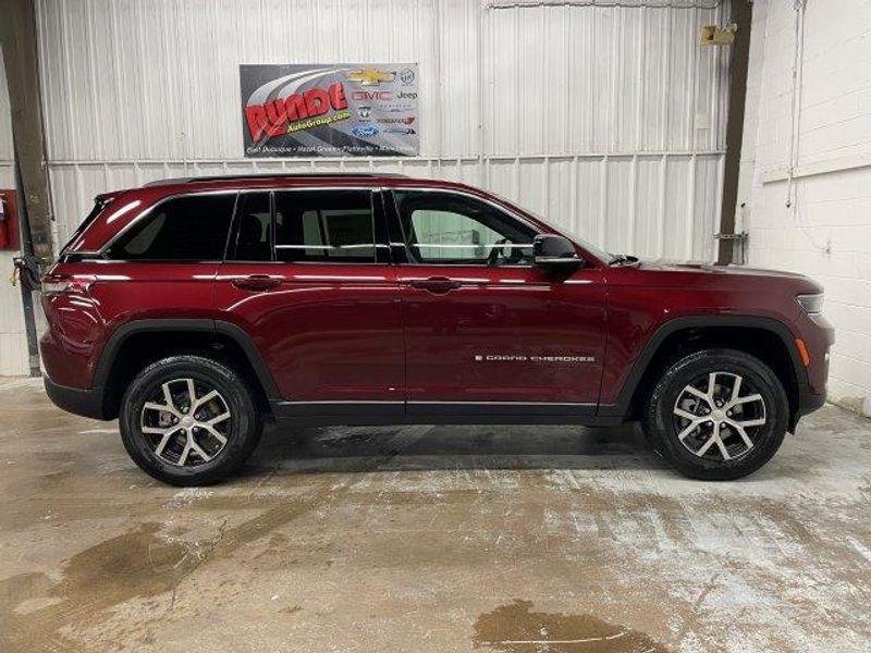 new 2025 Jeep Grand Cherokee car, priced at $47,790