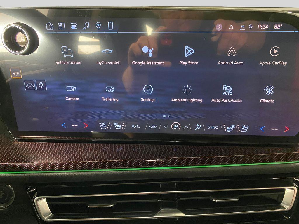 new 2026 Chevrolet Traverse car, priced at $60,220