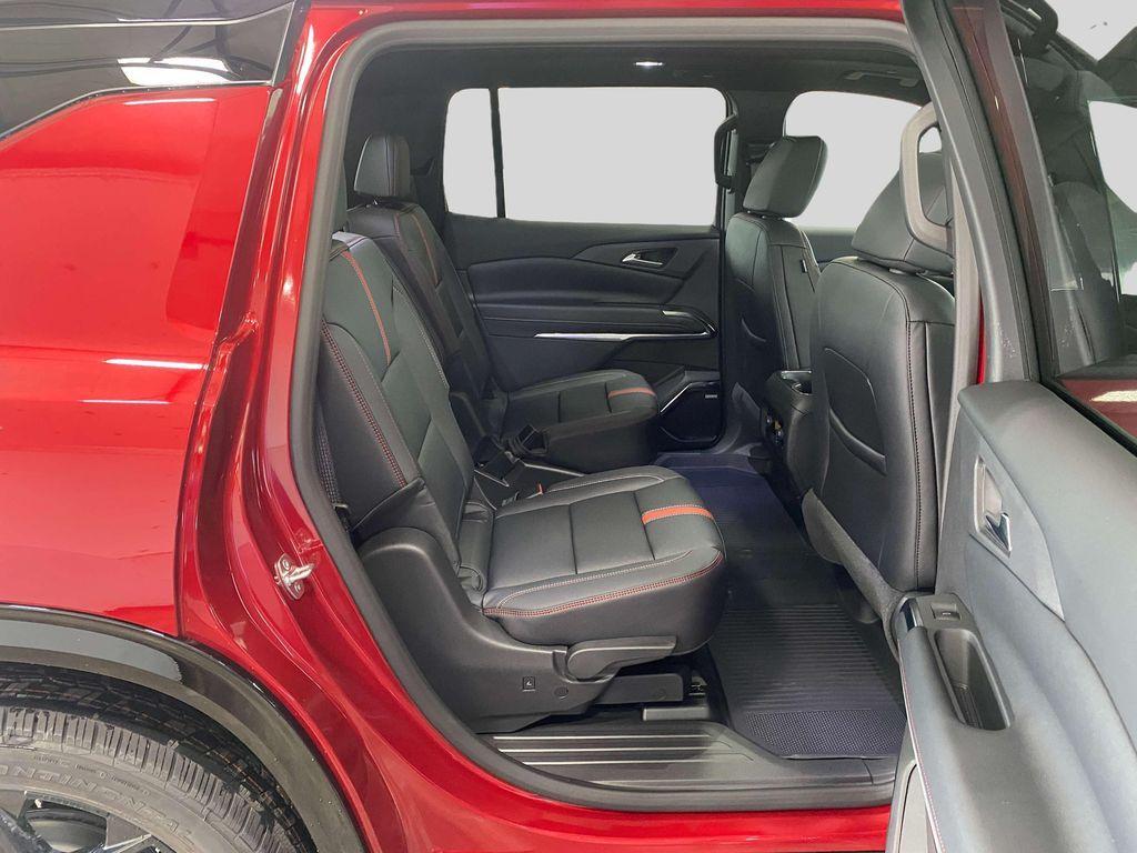 new 2026 Chevrolet Traverse car, priced at $60,715