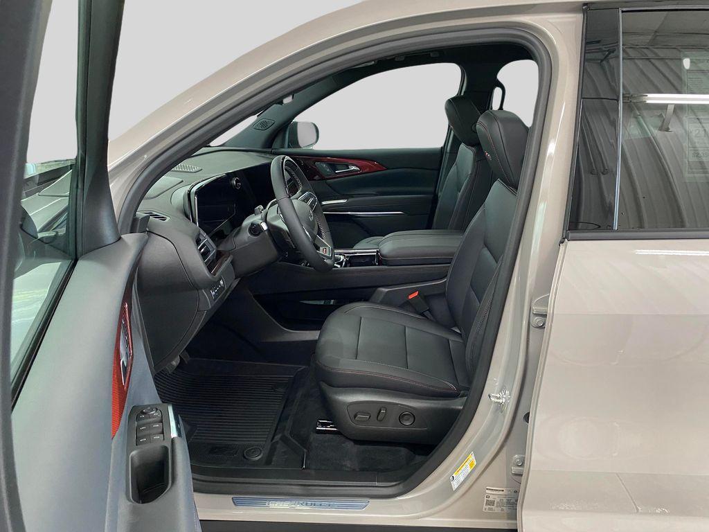 new 2026 Chevrolet Traverse car, priced at $56,880