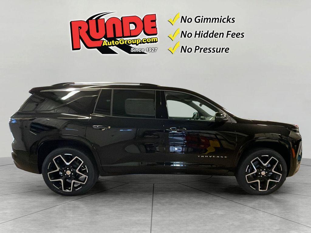 new 2026 Chevrolet Traverse car, priced at $59,920