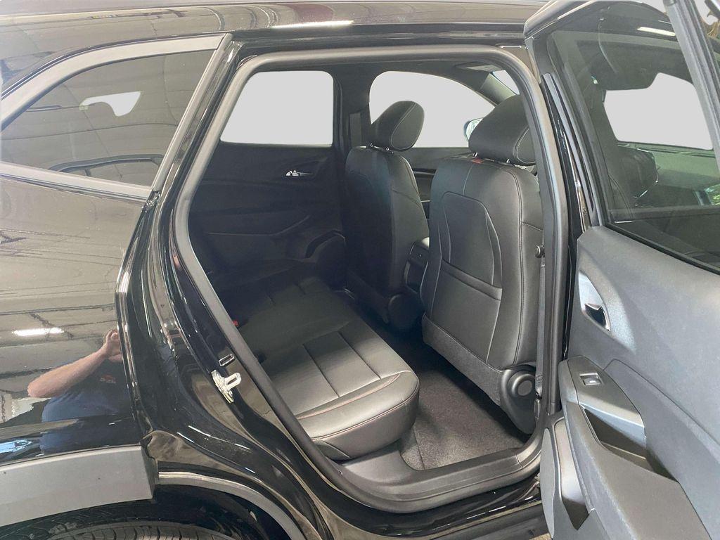 new 2025 Chevrolet Trax car, priced at $27,350