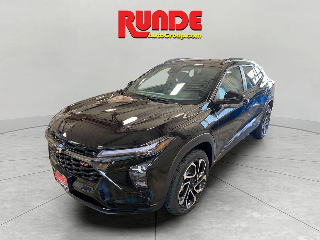 new 2025 Chevrolet Trax car, priced at $27,350