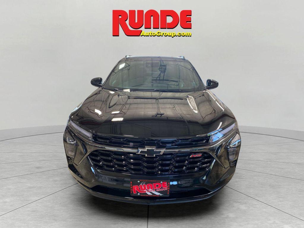 new 2025 Chevrolet Trax car, priced at $27,350
