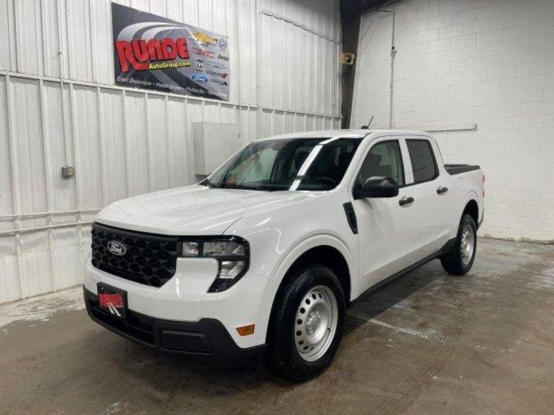 new 2025 Ford Maverick car, priced at $30,705