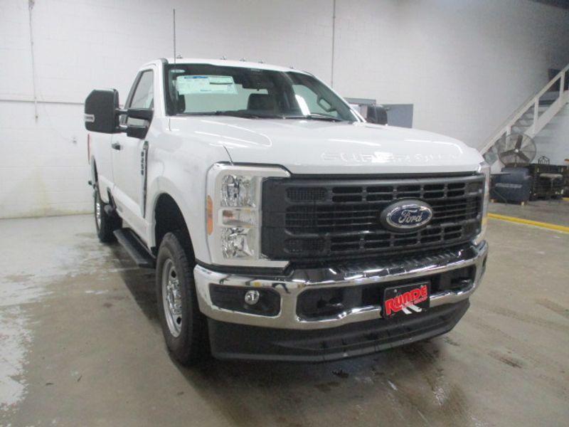 new 2024 Ford F-250 car, priced at $54,425