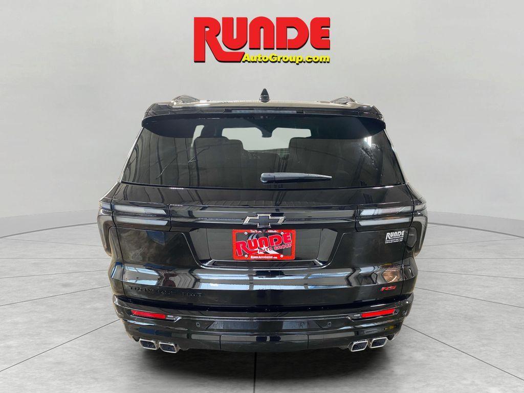 new 2026 Chevrolet Traverse car, priced at $60,220