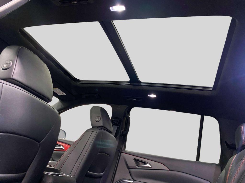 new 2026 Chevrolet Traverse car, priced at $60,220